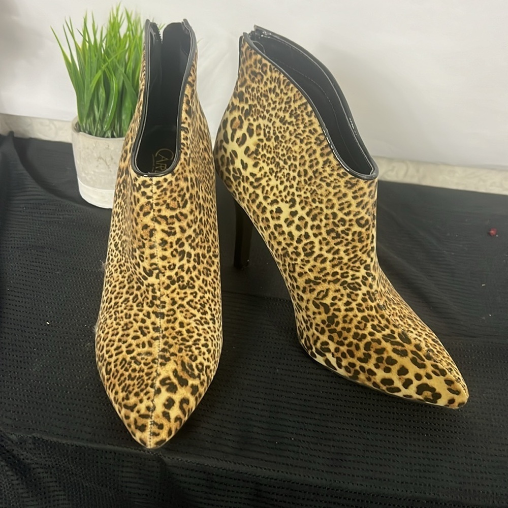 CARLOS SANTANA "Pizazz" Leopard Print Booties - Size 8 - Picture 7 of 7
